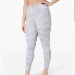 Lululemon camo Wunder Under Leggings